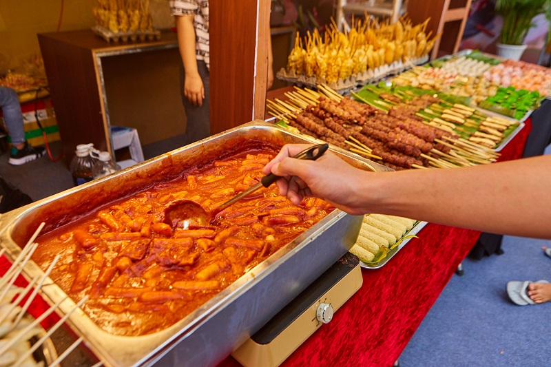 am-thuc-duong-pho-han-quoc-3